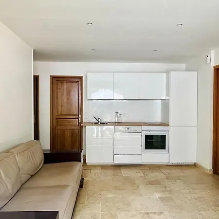 Eucalyptus 1, 3 Chambres, 3 Sdb *